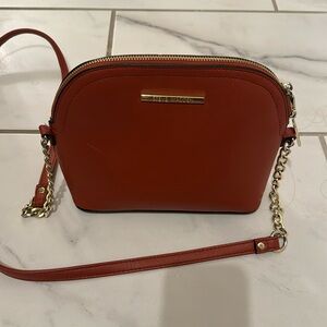 Women’s crossbody purse